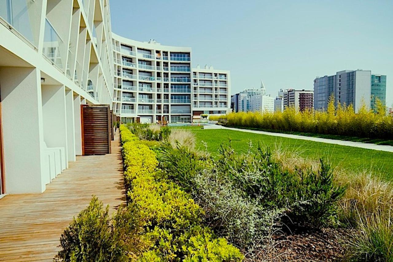 New loft with swimming pool at Parque das Nações! Lisboa Extérieur photo
